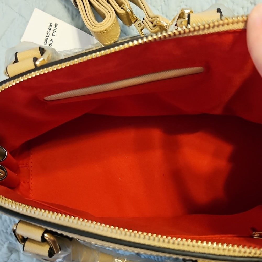Tan Handbag - Picture 4 of 5